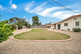 2208 E Sylvia St, Phoenix, AZ 85022 - Photo 22