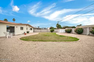 2208 E Sylvia St, Phoenix, AZ 85022 - Photo 26