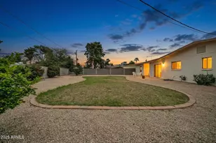 2208 E Sylvia St, Phoenix, AZ 85022 - Photo 24