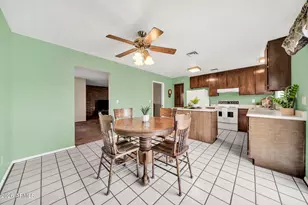 2208 E Sylvia St, Phoenix, AZ 85022 - Photo 10