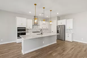 15765 W El Cortez Pl, Surprise, AZ 85387 - Photo 8