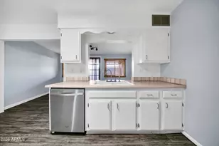 11017 W Thunderbird Blvd, Sun City, AZ 85351 - Photo 14