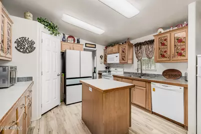 2200 N Delaware Drive #77, Apache Junction, AZ 85120 - Photo 14
