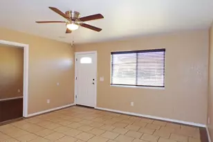 10033 S Honeysuckle Dr, Hereford, AZ 85615 - Photo 2
