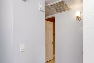 3021 W Tonopah Dr, Phoenix, AZ 85027 - Photo 18