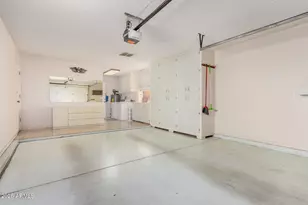 10585 W Palmeras Dr, Sun City, AZ 85373 - Photo 22