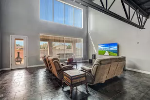 24514 N 44th Ln, Glendale, AZ 85310 - Photo 10