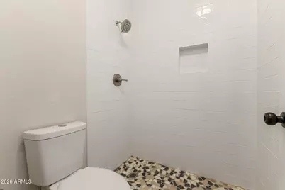 365 W Lodge Drive, Tempe, AZ 85283 - Photo 10