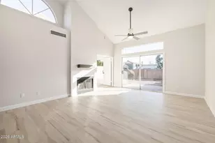 365 W Lodge Dr, Tempe, AZ 85283 - Photo 2