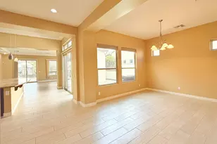 28510 N 127th Ave, Peoria, AZ 85383 - Photo 14