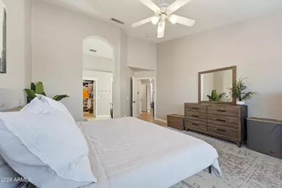 26214 N 43rd Place, Phoenix, AZ 85050 - Photo 22