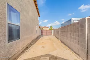 15811 W Port Au Prince Ln, Surprise, AZ 85379 - Photo 52