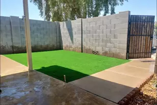 3646 N 69th Ave, Phoenix, AZ 85033 - Photo 8