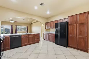 1112 E Shepherds Way, Casa Grande, AZ 85122 - Photo 14