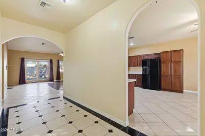 1112 E Shepherds Way, Casa Grande, AZ 85122 - Photo 6