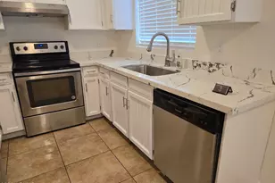 715 N Arrowhead Dr, Chandler, AZ 85224 - Photo 4