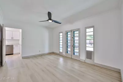 63 W Windsor Avenue, Phoenix, AZ 85003 - Photo 6