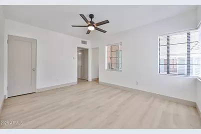63 W Windsor Avenue, Phoenix, AZ 85003 - Photo 18