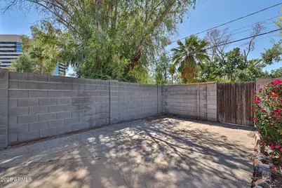 63 W Windsor Avenue, Phoenix, AZ 85003 - Photo 34