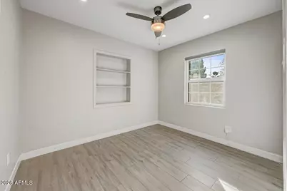 4325 N 19th Place, Phoenix, AZ 85016 - Photo 16