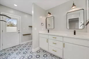 4325 North 19th Pl, Phoenix, AZ 85016 - Photo 12