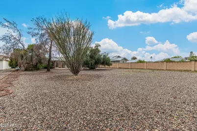 19417 N Palo Verde Drive, Sun City, AZ 85373 - Photo 32