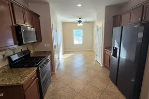 10826 W Avenida Del Rey, Peoria, AZ 85383 - Photo 10