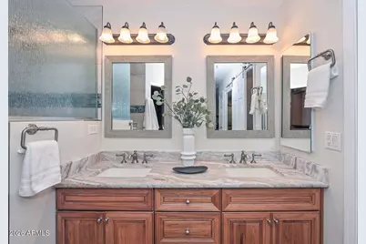 16081 W Piccadilly Road, Goodyear, AZ 85395 - Photo 26