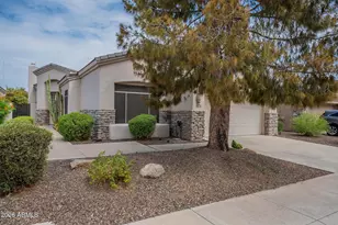 3910 E Carson Rd, Phoenix, AZ 85042 - Photo 2