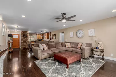 2245 W Sequoia Drive, Phoenix, AZ 85027 - Photo 6