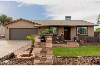 2245 W Sequoia Drive, Phoenix, AZ 85027 - Photo 1