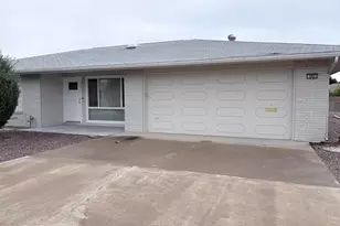 9921 W Oak Ridge Dr, Sun City, AZ 85351 - Photo 2