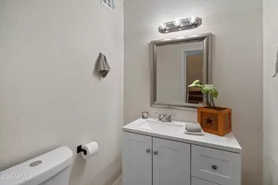 8023 N 49th Avenue, Glendale, AZ 85302 - Photo 12