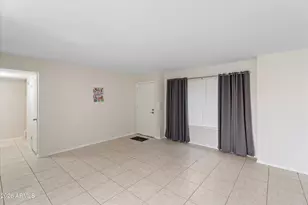 8023 N 49th Ave, Glendale, AZ 85302 - Photo 4