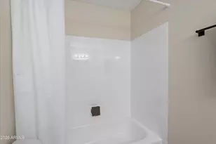 8023 N 49th Ave, Glendale, AZ 85302 - Photo 20