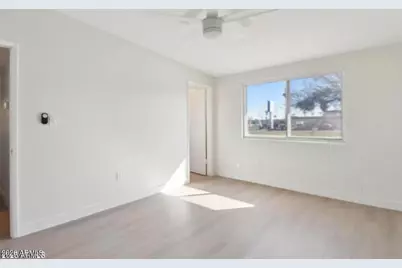 10732 W Peoria Avenue, Sun City, AZ 85351 - Photo 2