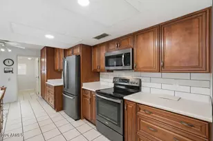 17202 N 125th Ave, Sun City West, AZ 85375 - Photo 12