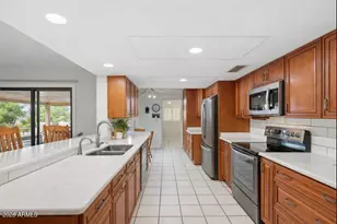 17202 N 125th Ave, Sun City West, AZ 85375 - Photo 10