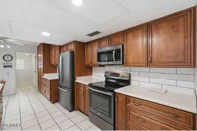 17202 N 125th Avenue, Sun City West, AZ 85375 - Photo 14