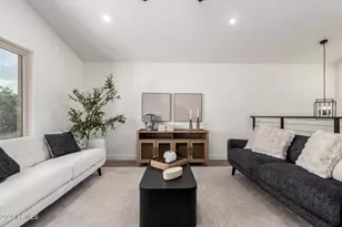 1101 N Palm St, Gilbert, AZ 85234 - Photo 10