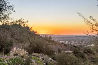 7080 N Invergordon Road #-, Paradise Valley, AZ 85253 - Photo 2