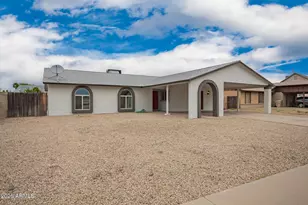 6428 W Sunnyslope Ln, Glendale, AZ 85302 - Photo 1