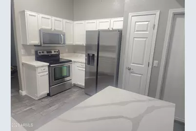 3101 W Louise Drive, Phoenix, AZ 85027 - Photo 6