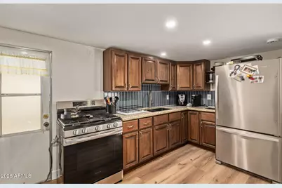 10401 N Cave Creek Road #324, Phoenix, AZ 85020 - Photo 14