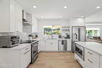 4819 E Sunnyside Drive, Scottsdale, AZ 85254 - Photo 14