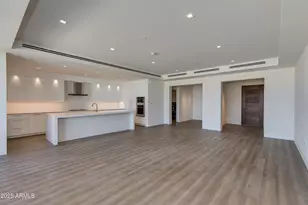 6587 N Palmeraie Blvd, Phoenix, AZ 85001 - Photo 8