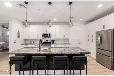 24914 N 172nd Lane, Surprise, AZ 85387 - Photo 10