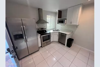 4112 W Hearn Road, Phoenix, AZ 85053 - Photo 4