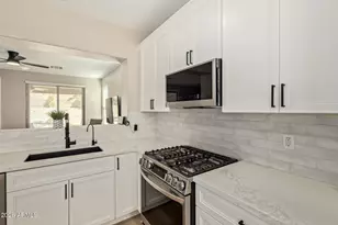 1806 W Windsong Dr, Phoenix, AZ 85045 - Photo 2