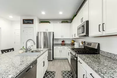 4110 S 58th Lane, Phoenix, AZ 85043 - Photo 8